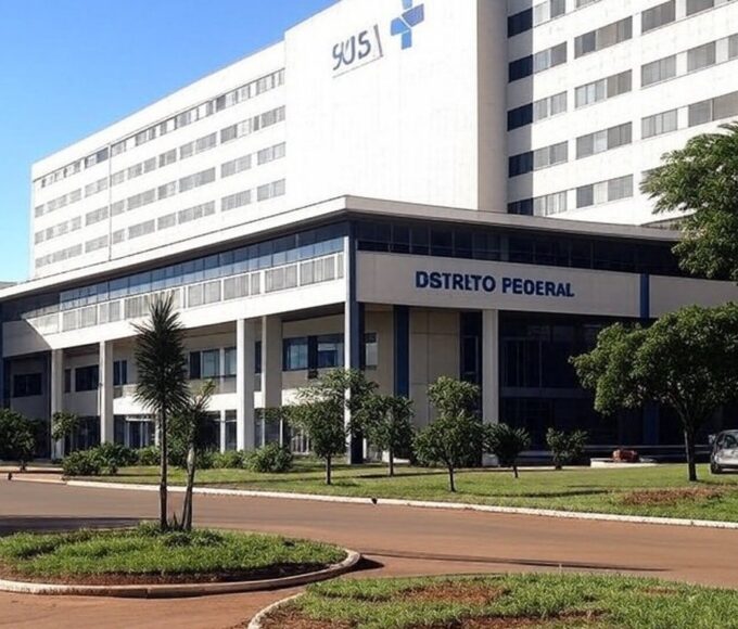 Hospital público em Brasília simbolizando selo Esmeralda por corte em filas do SUS.