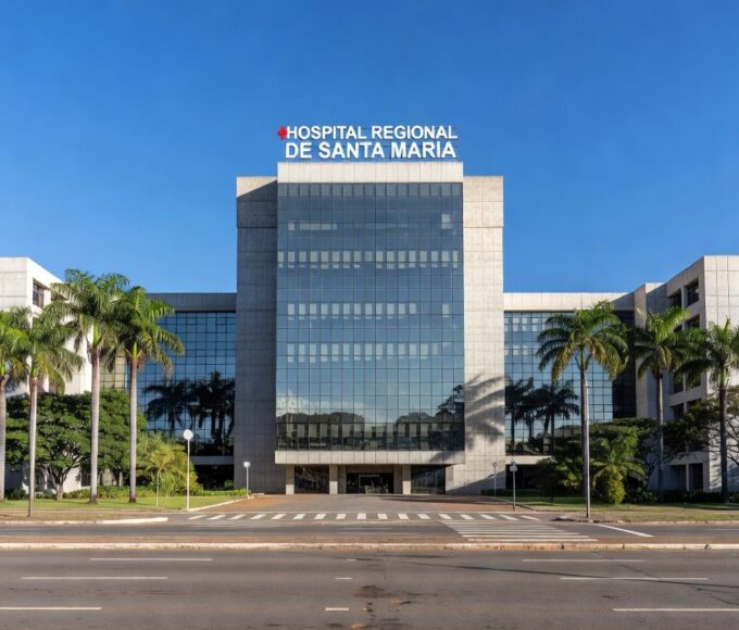 Fachada do Hospital Regional de Santa Maria, onde mãe adotiva faz visitas diárias de carona à filha em coma.