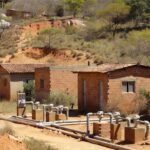 Medidores de água em residências da Fercal com foco em cobranças da Caesb