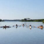 Canoas havaianas no Lago Paranoá na abertura da temporada