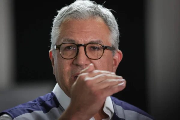 1 de 1 Ministro da Saúde, Alexandre Padilha, anuncia medidas da pasta diante dos casos de intoxicação por metanol Metropoles - Foto: VINÍCIUS SCHMIDT/METRÓPOLES @vinicius.foto