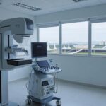 Equipamento de mamografia em hospital público do Distrito Federal para diagnóstico de câncer de mama